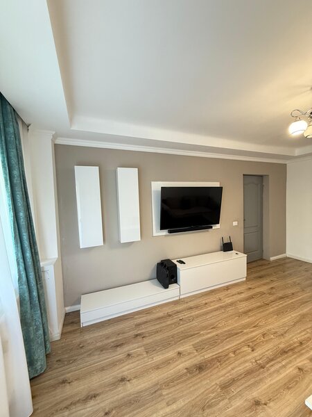 Lacul Tei Apartament 3 camere - terasa generoasa